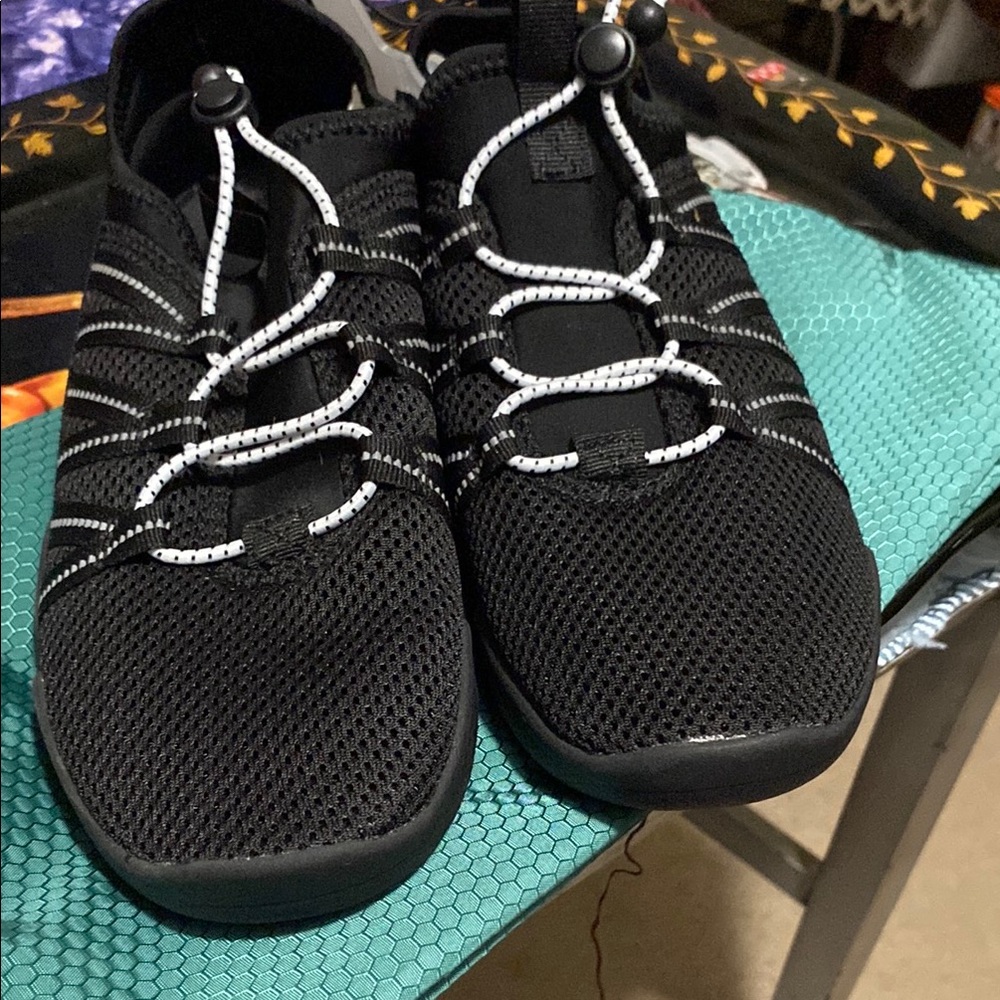 Black Athletic Women’s Water Shoes